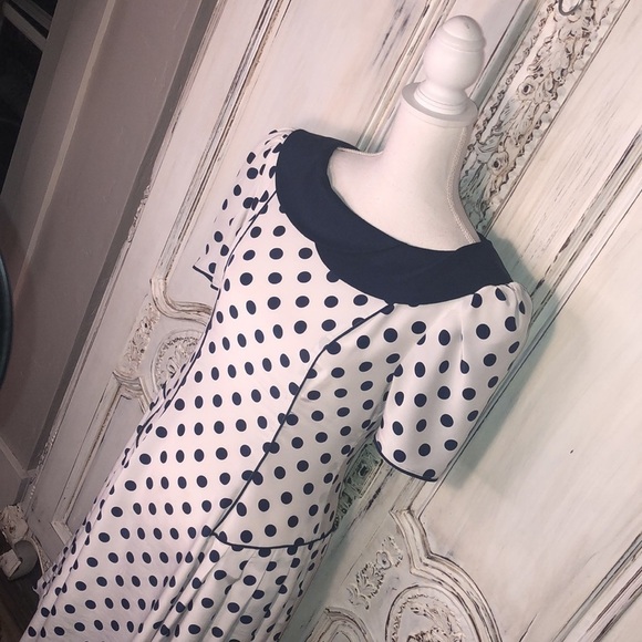 TRUE VINTAGE Hand Made Cream with Navy Dots Short Sleeve Sheath Dress - Picture 3 of 16